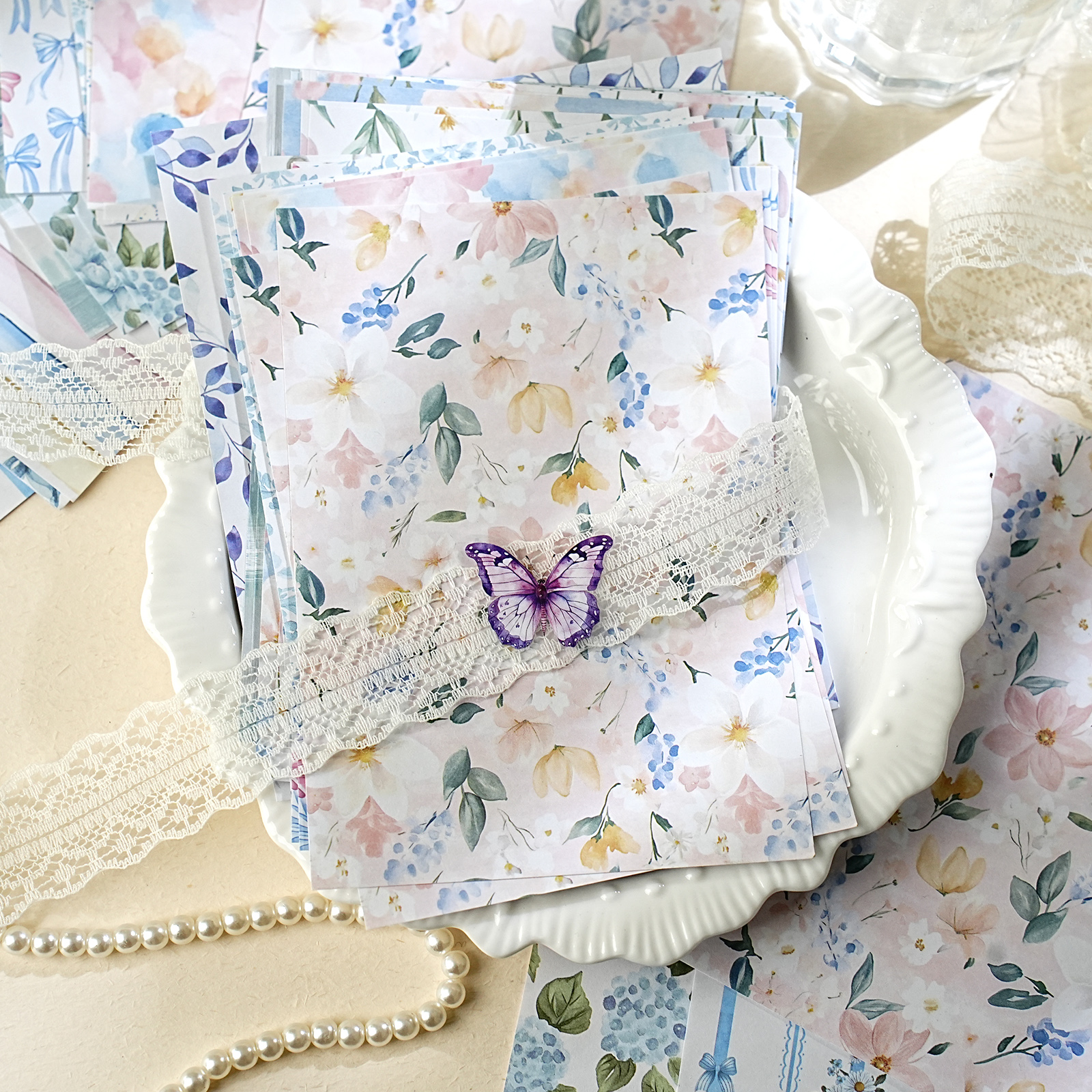 Etori Life Misty Blue Floral 3 - Phone Accessories Background のレビューと価格