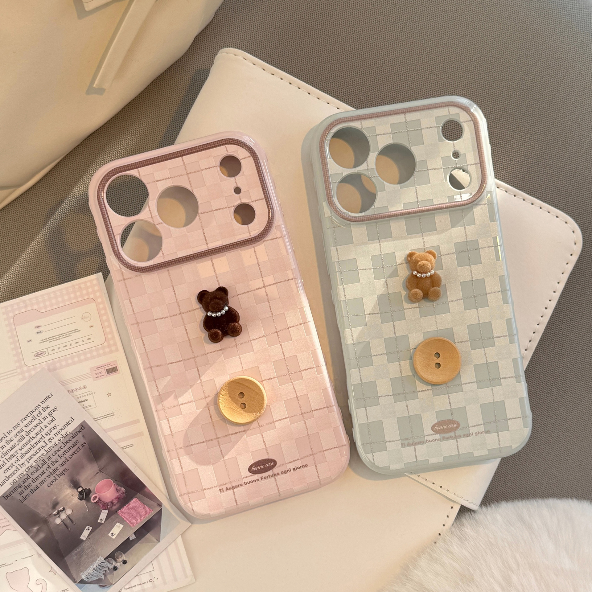 Korean Plaid 3D Cartoon Pearl  - Phone Accessories Beads のレビューと価格