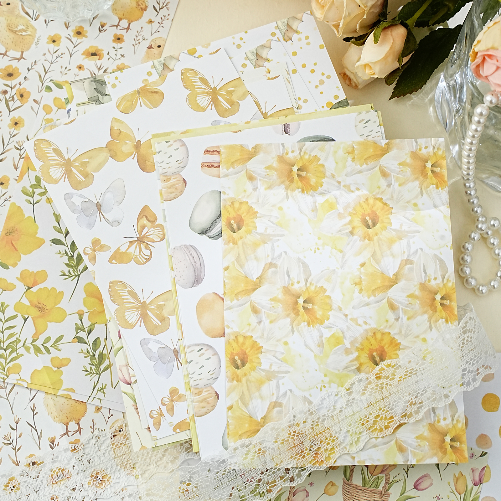 Etori Life Apricot Yellow Flow - Phone Accessories Background のレビューと価格